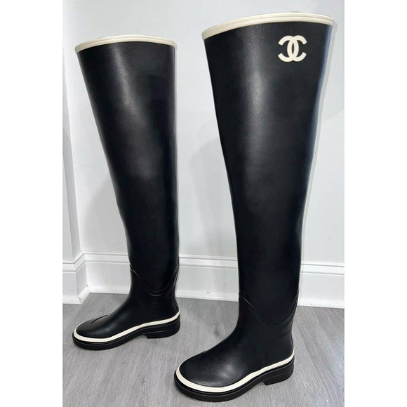 Chanel 22K Black White Caoutchouc CC Logo Thigh High Pull On Rubber Rain Boot 38 - Picture 9 of 11